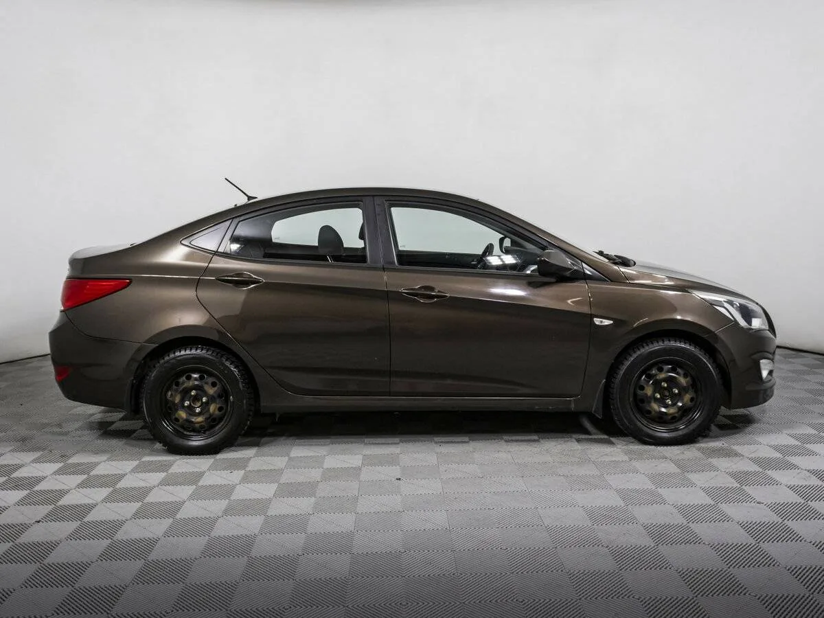 Hyundai Solaris