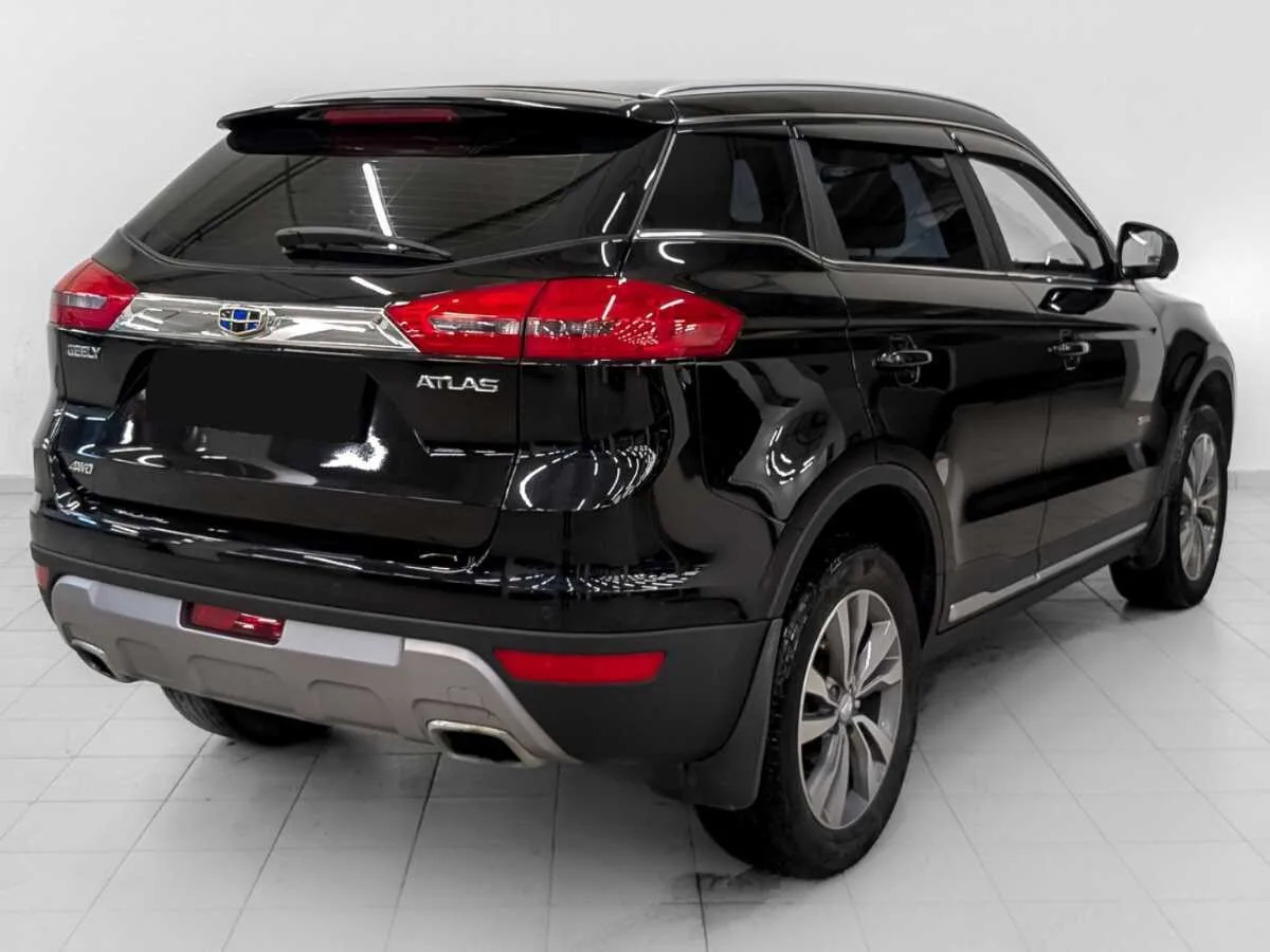 Geely Atlas