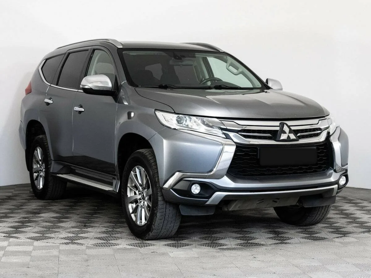 Mitsubishi Pajero Sport
