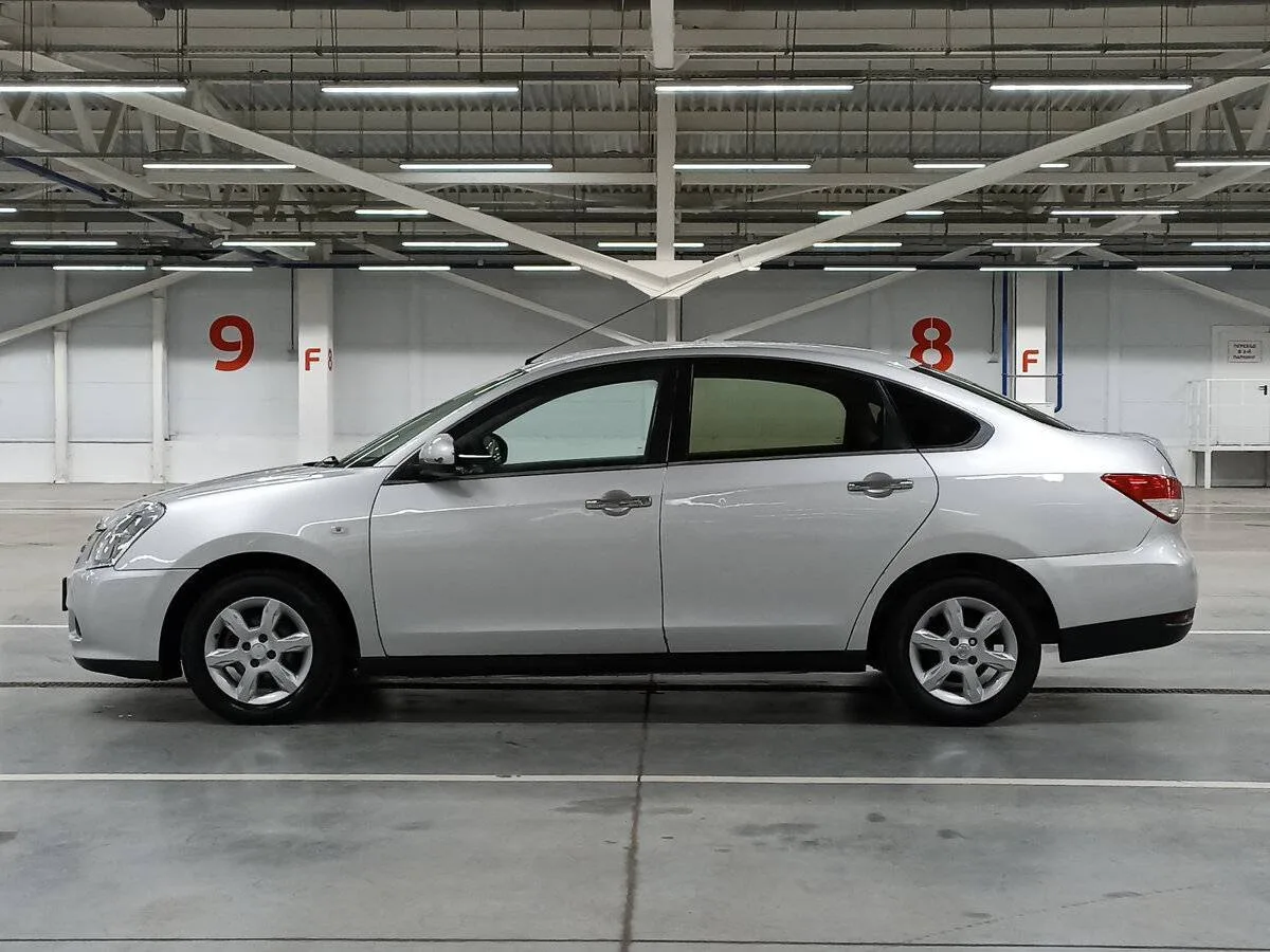 Nissan Almera