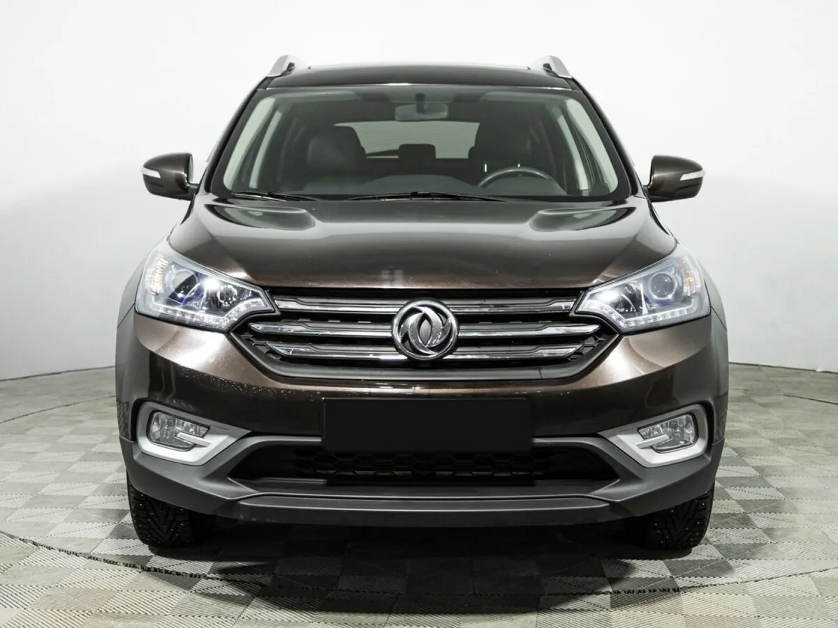 Dongfeng AX7