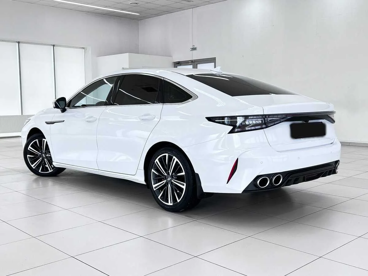 Chery Arrizo 8