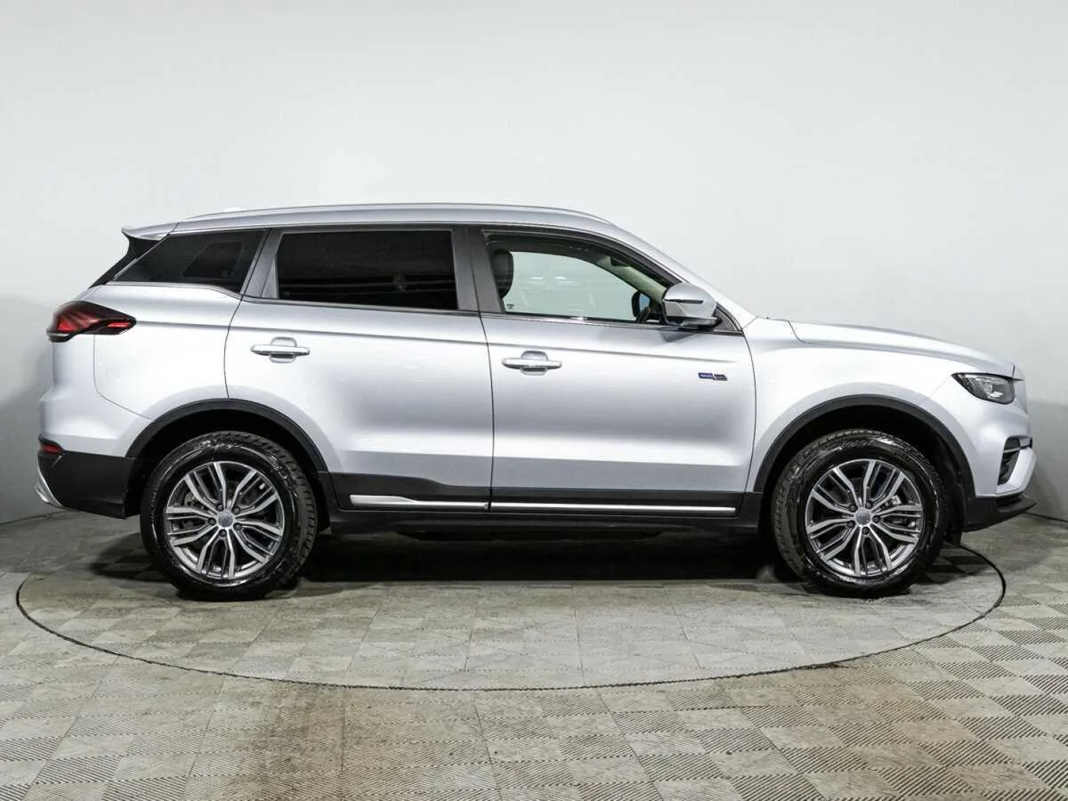 Geely Atlas Pro