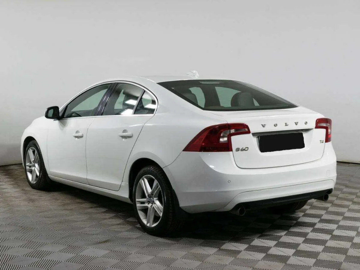 Volvo S60