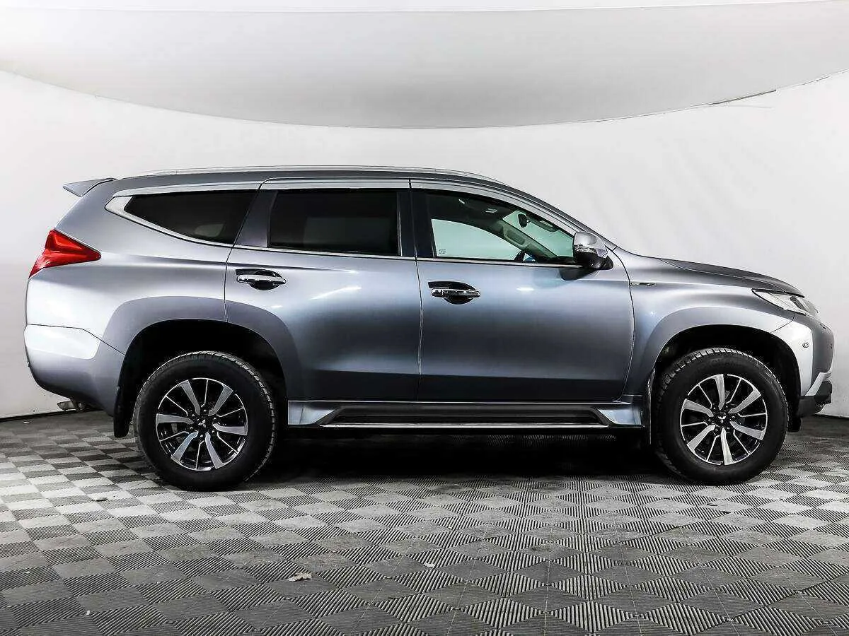 Mitsubishi Pajero Sport
