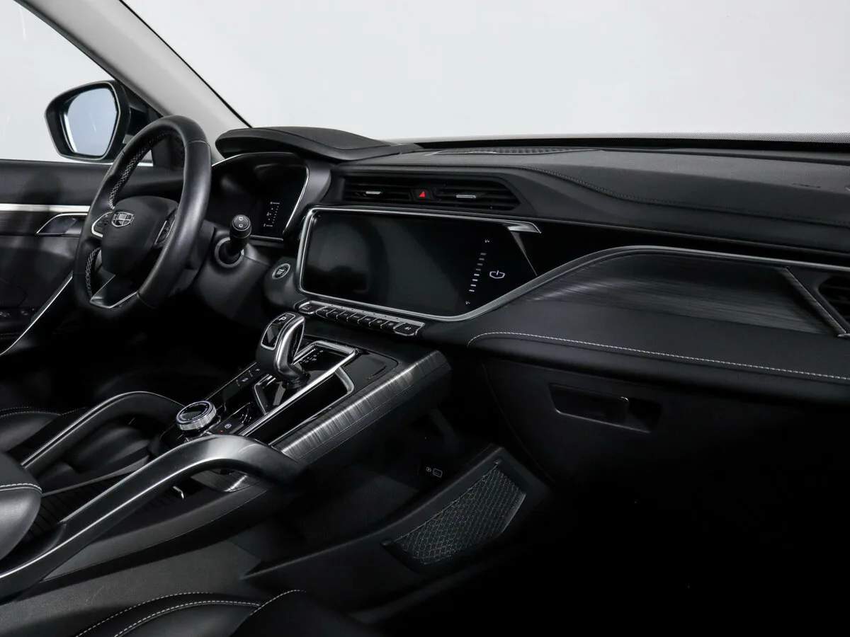 Geely Atlas Pro