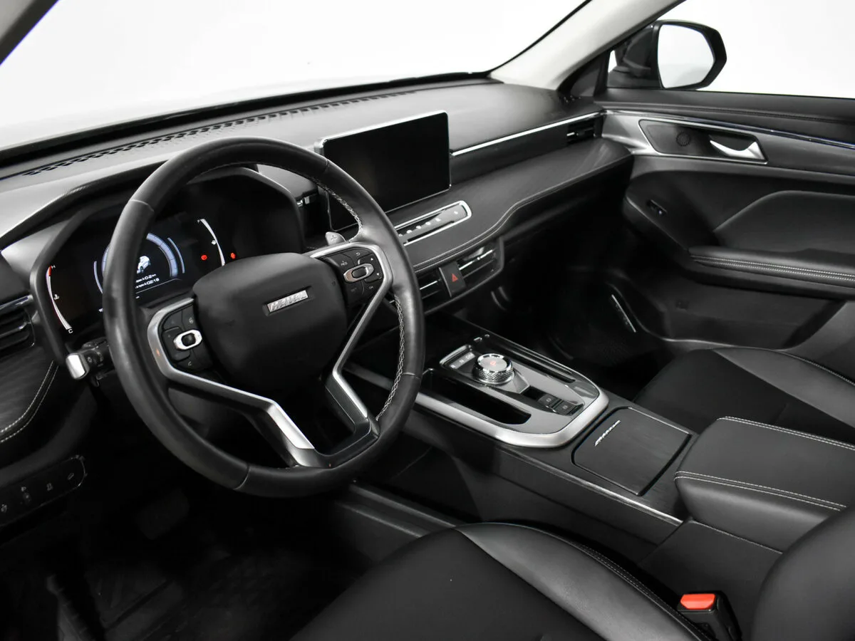 Haval Jolion