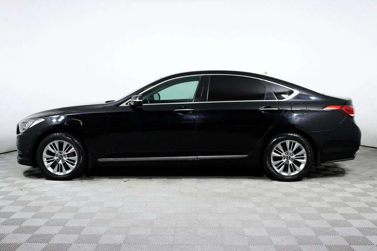 Hyundai Genesis