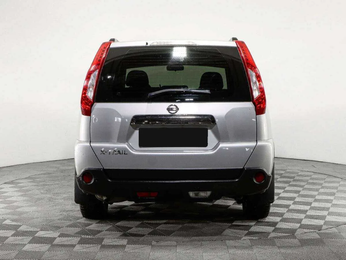 Nissan X Trail
