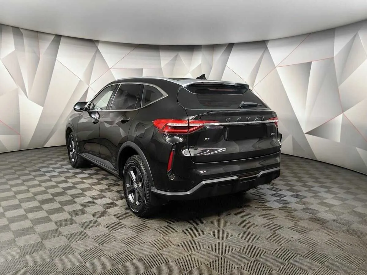 Haval F7