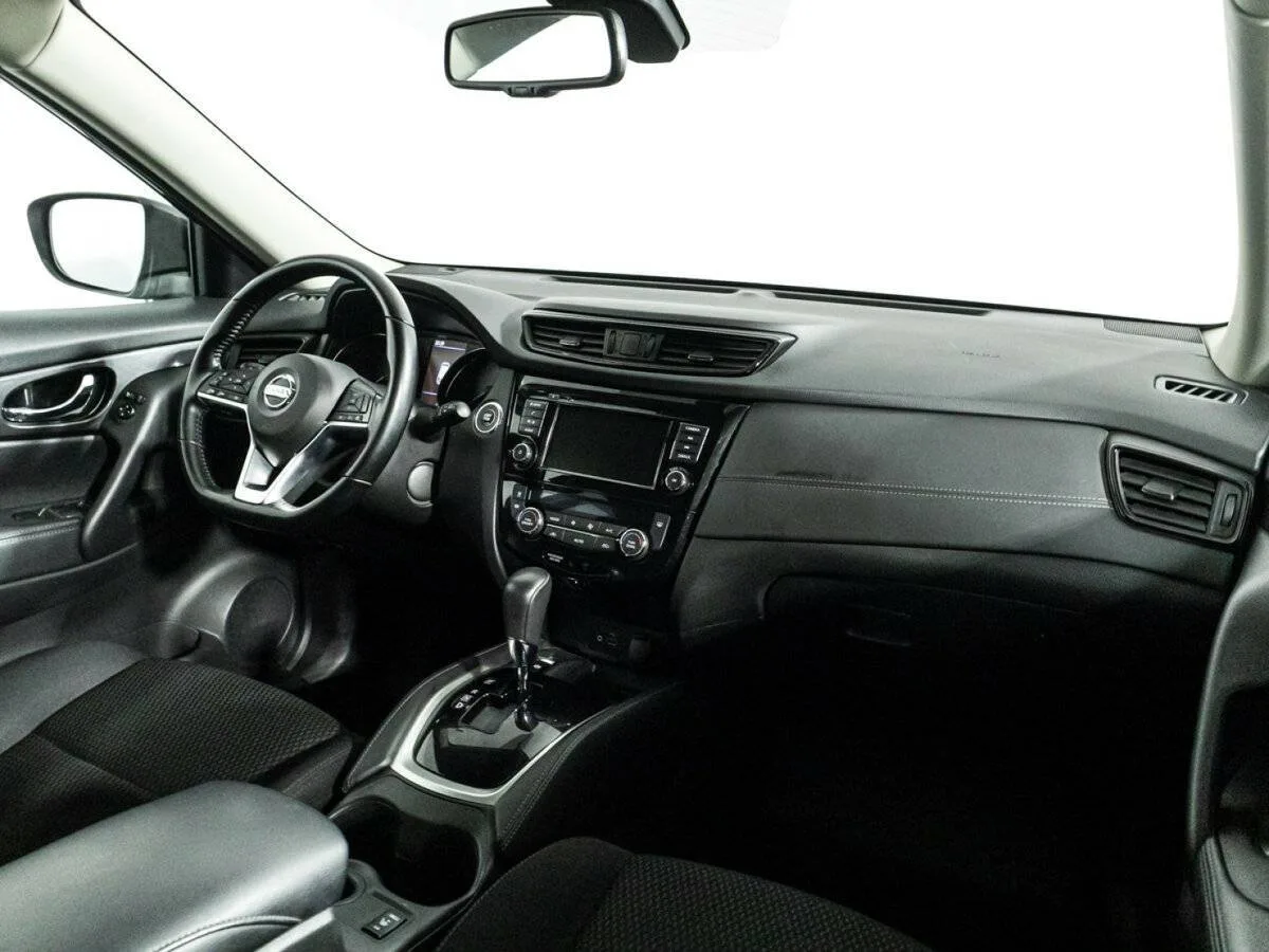 Nissan X Trail