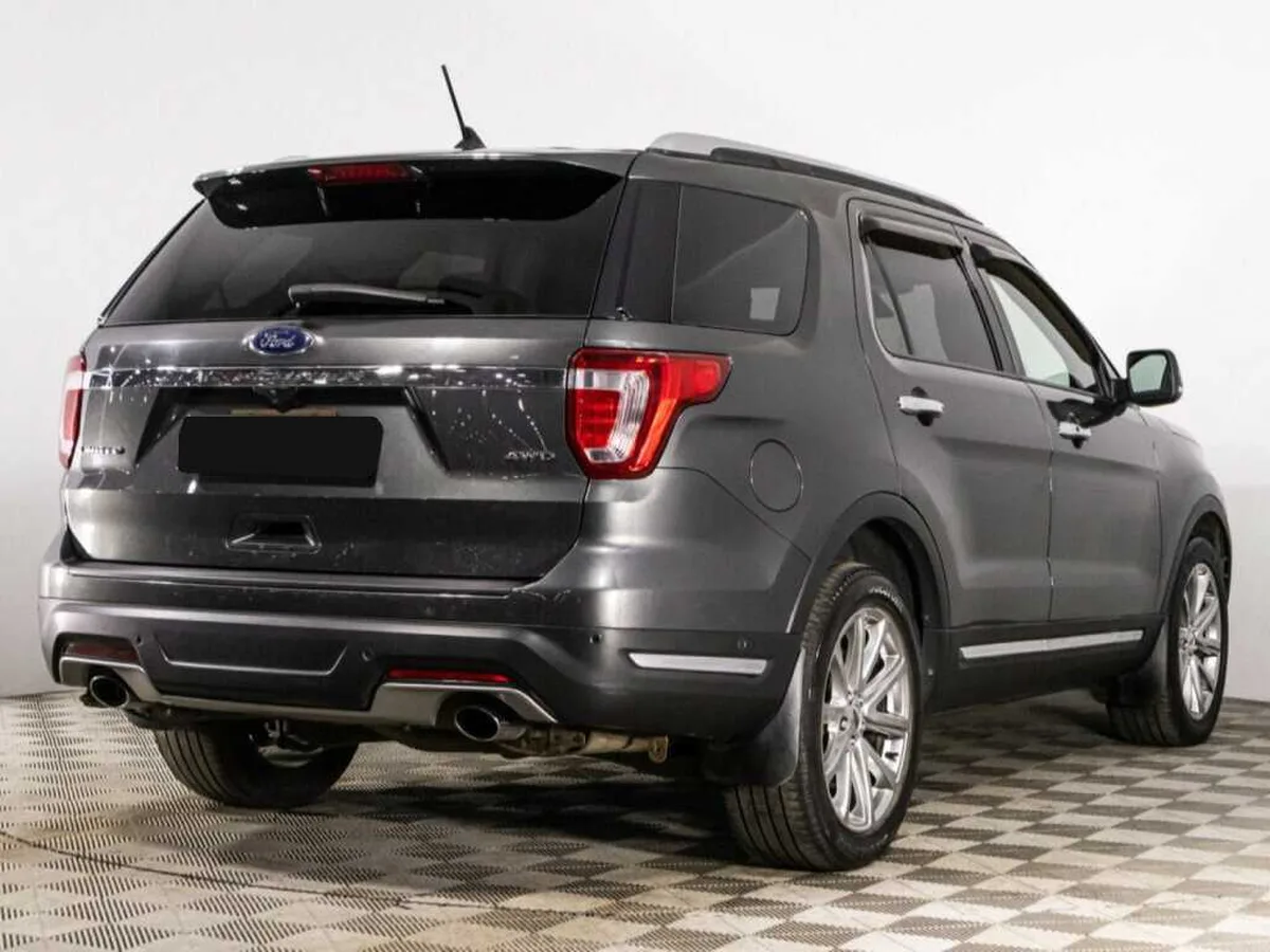 Ford Explorer