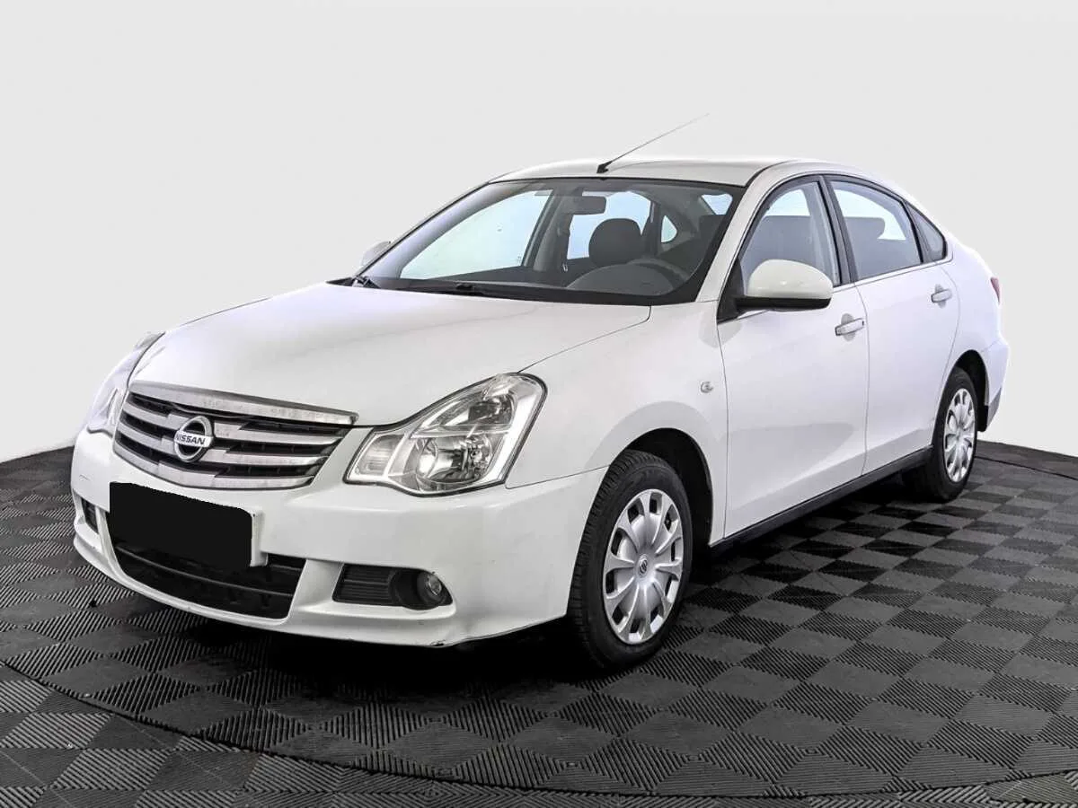 Nissan Almera