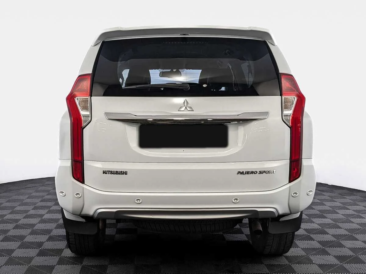 Mitsubishi Pajero Sport