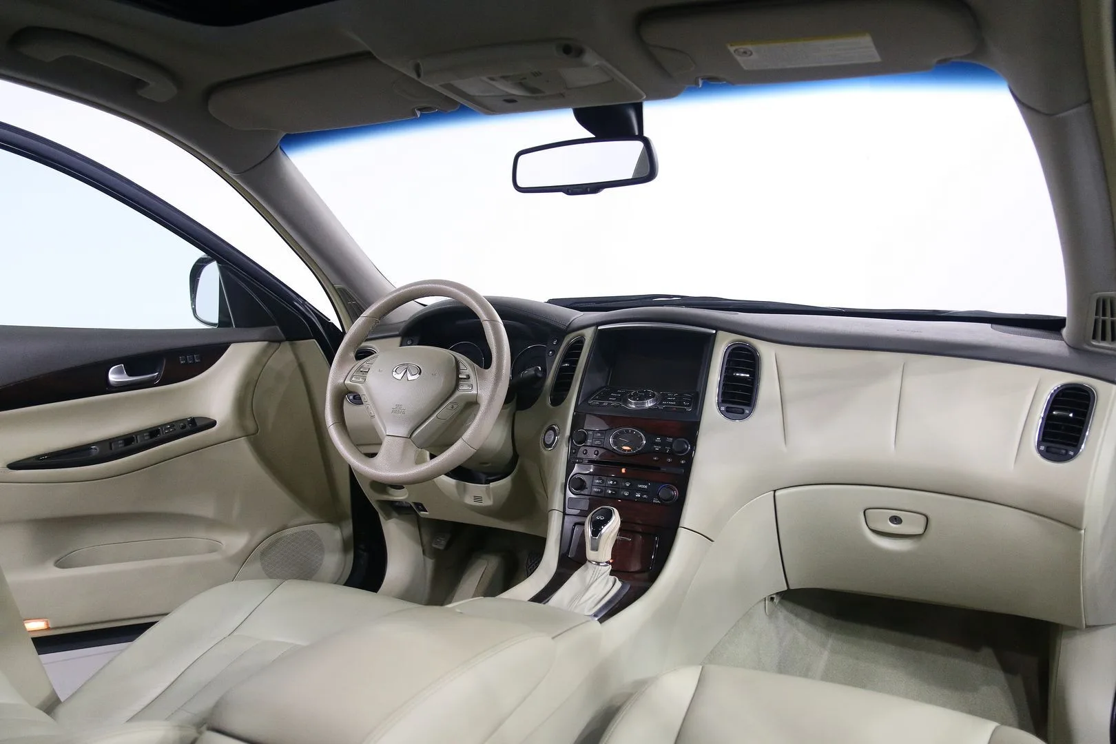 Infiniti QX50