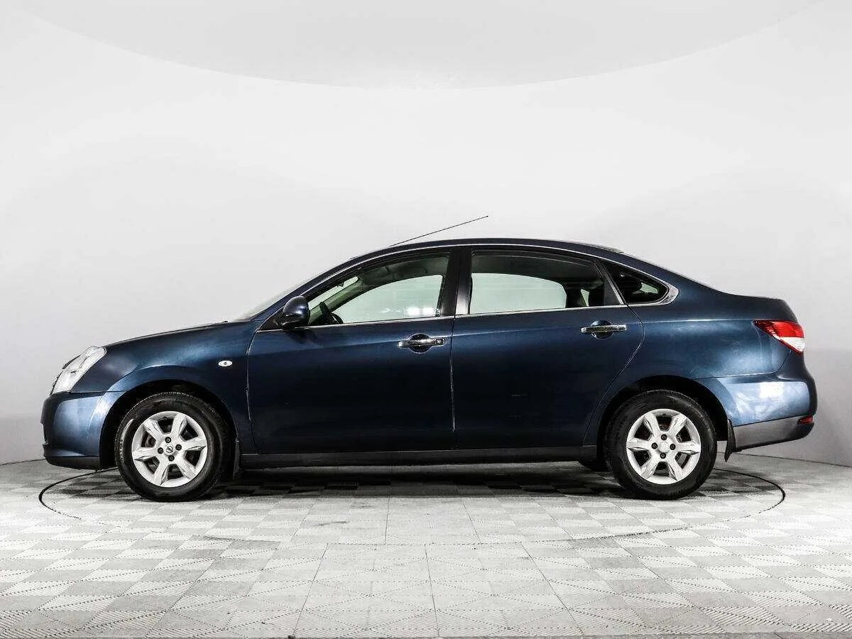Nissan Almera