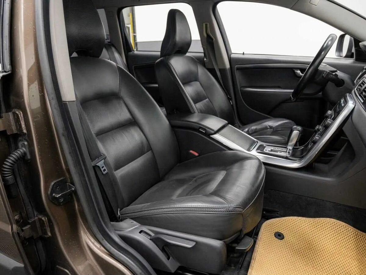 Volvo XC70