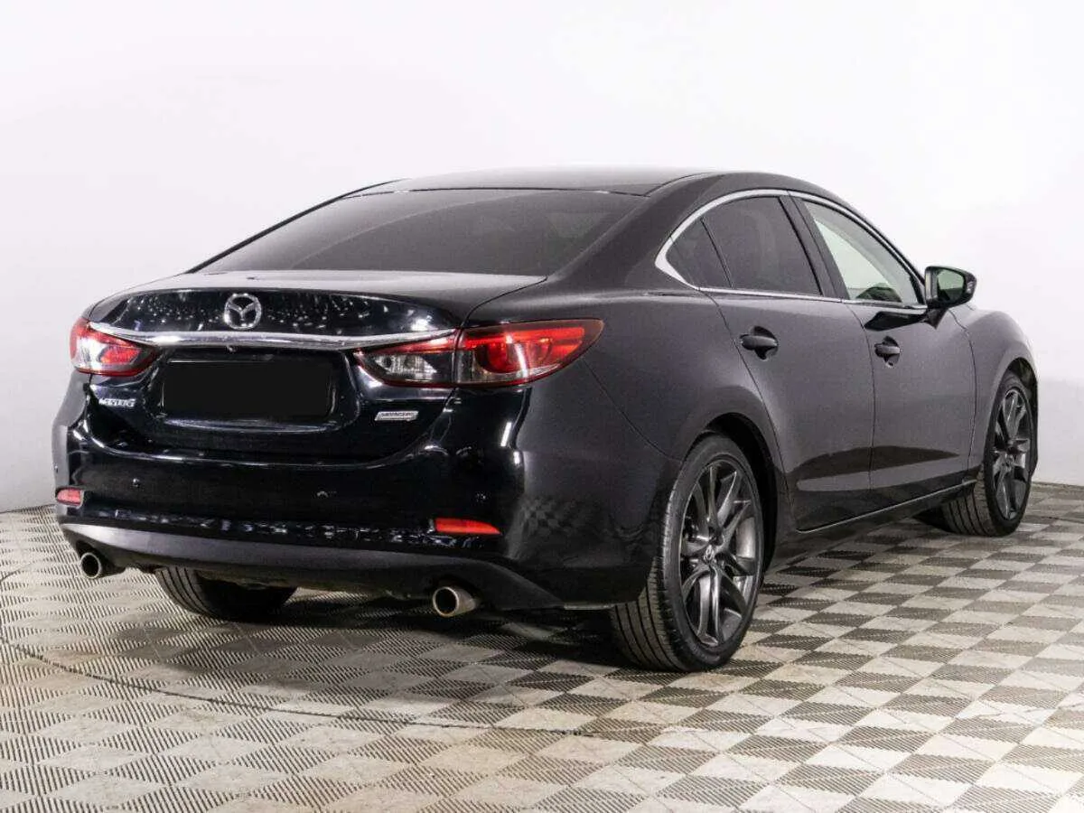 Mazda 6