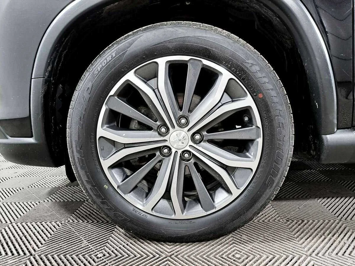 Peugeot 4008