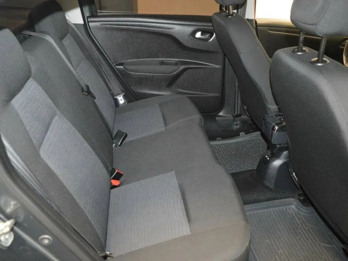 Peugeot 301