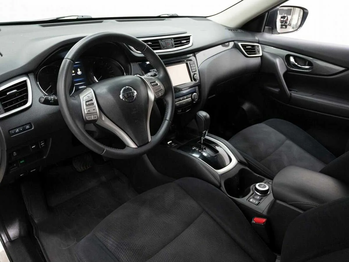 Nissan X Trail