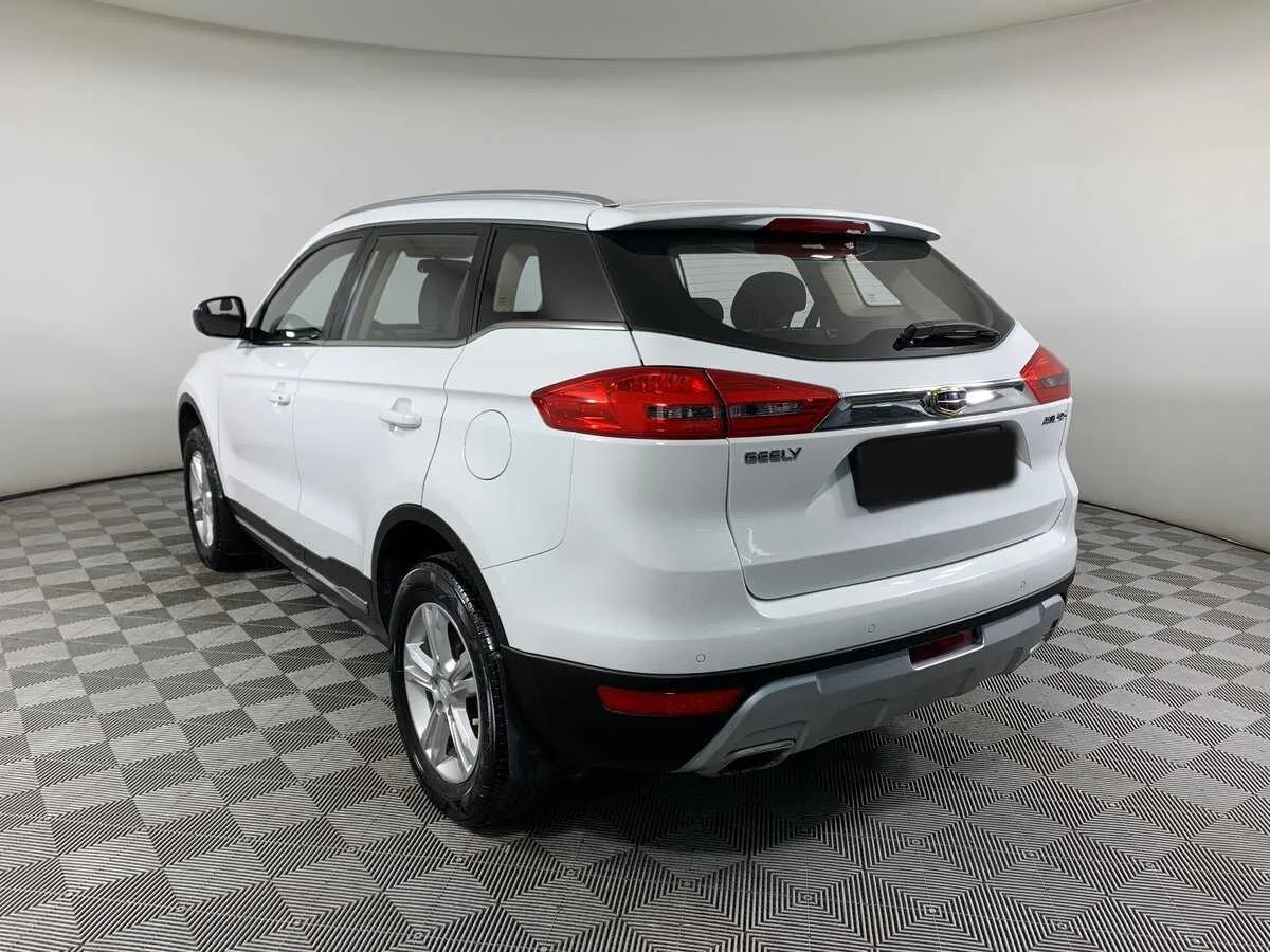 Geely Atlas