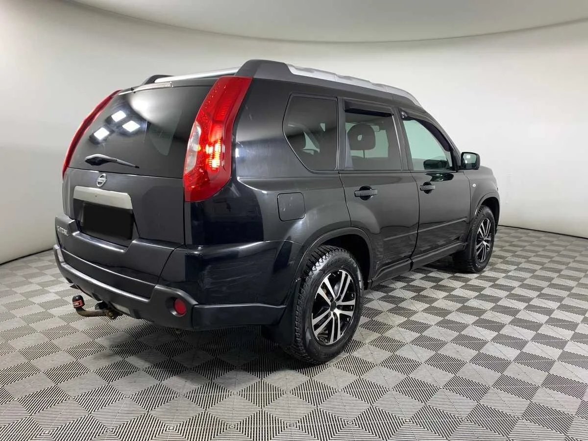 Nissan X Trail
