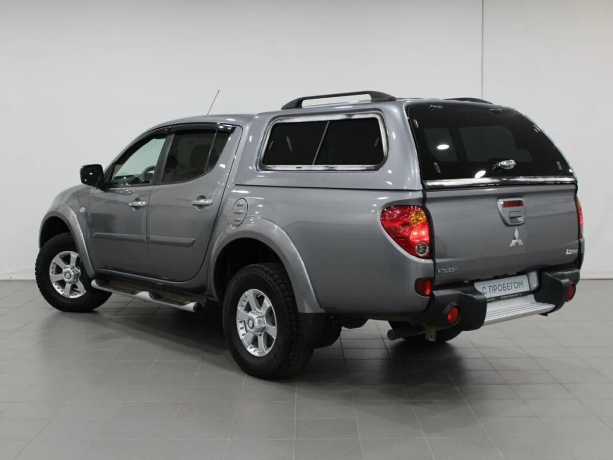 Mitsubishi L200