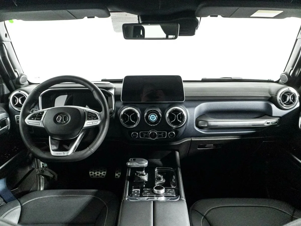 BAIC BJ40