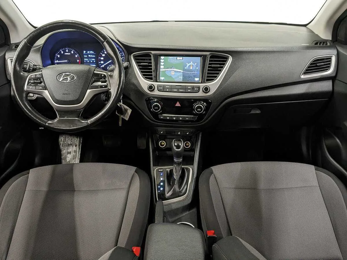 Hyundai Solaris