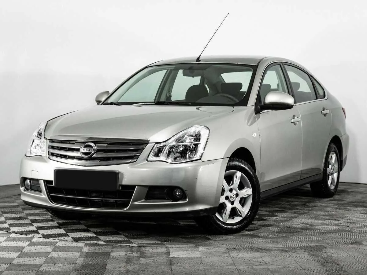 Nissan Almera