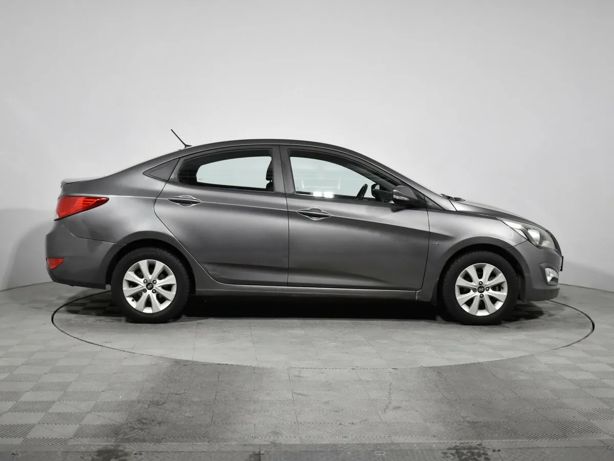 Hyundai Solaris