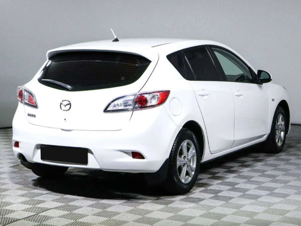 Mazda 3