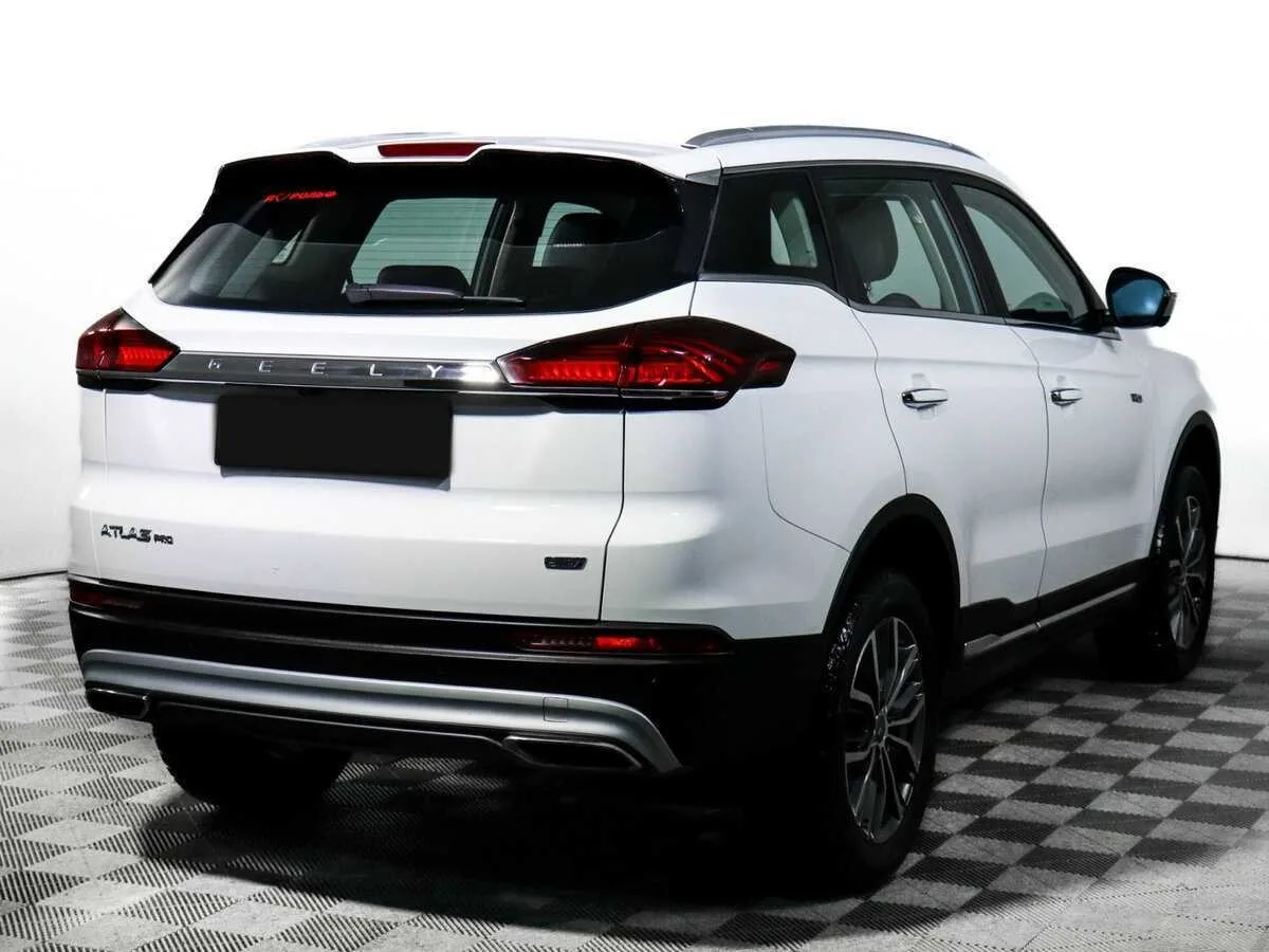 Geely Atlas Pro