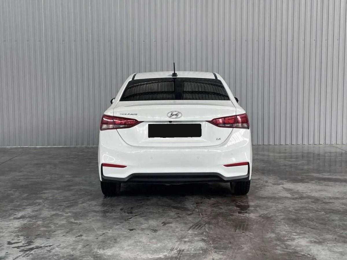 Hyundai Solaris