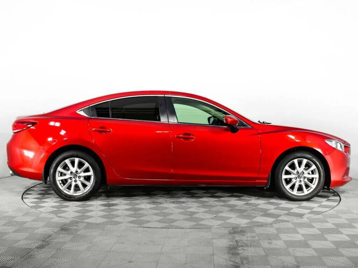 Mazda 6