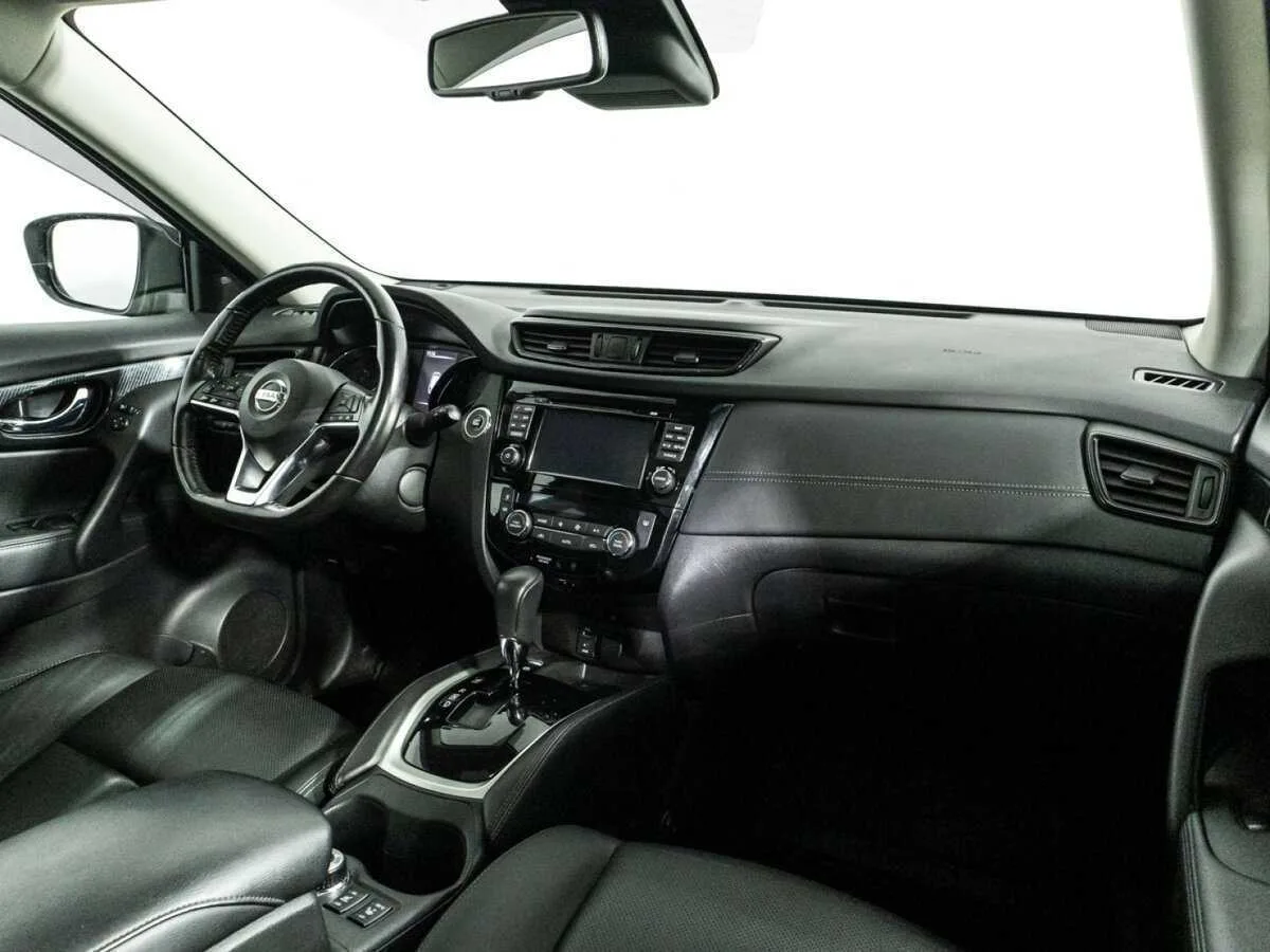 Nissan X Trail