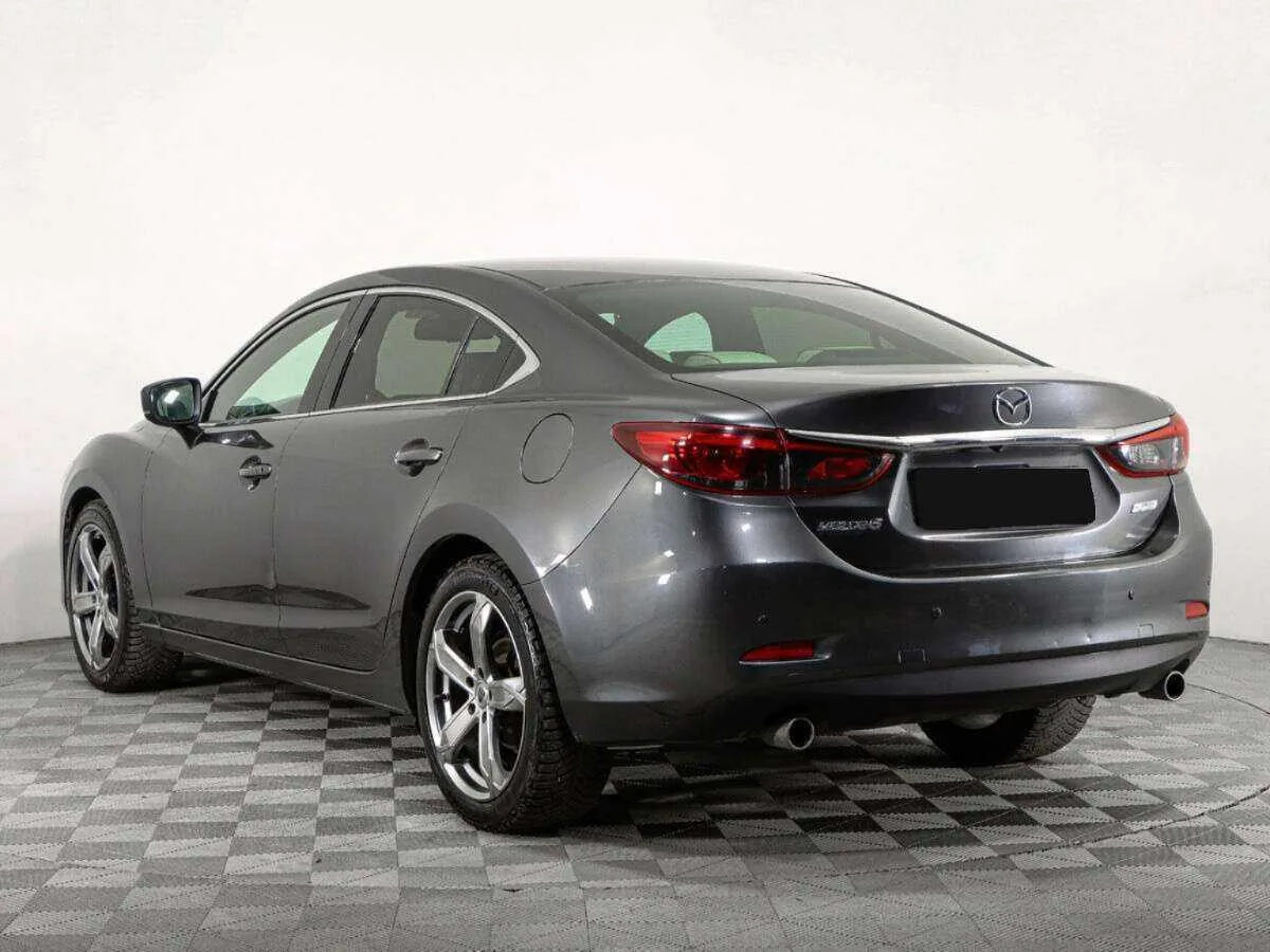 Mazda 6