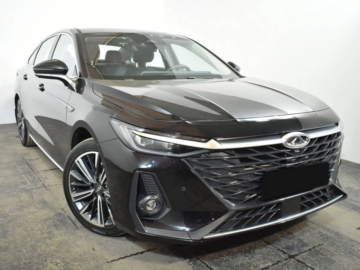 Chery Arrizo 8