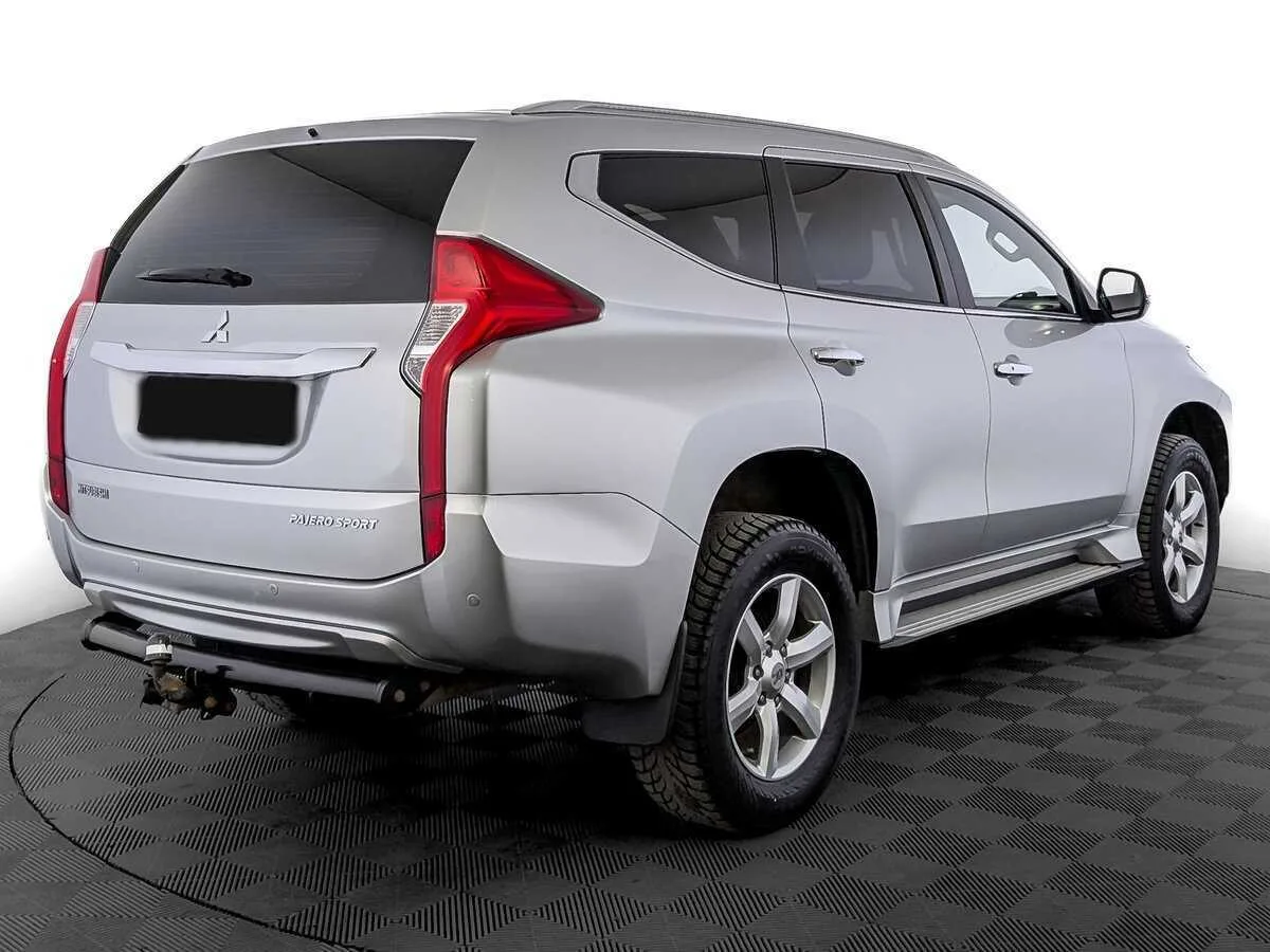 Mitsubishi Pajero Sport