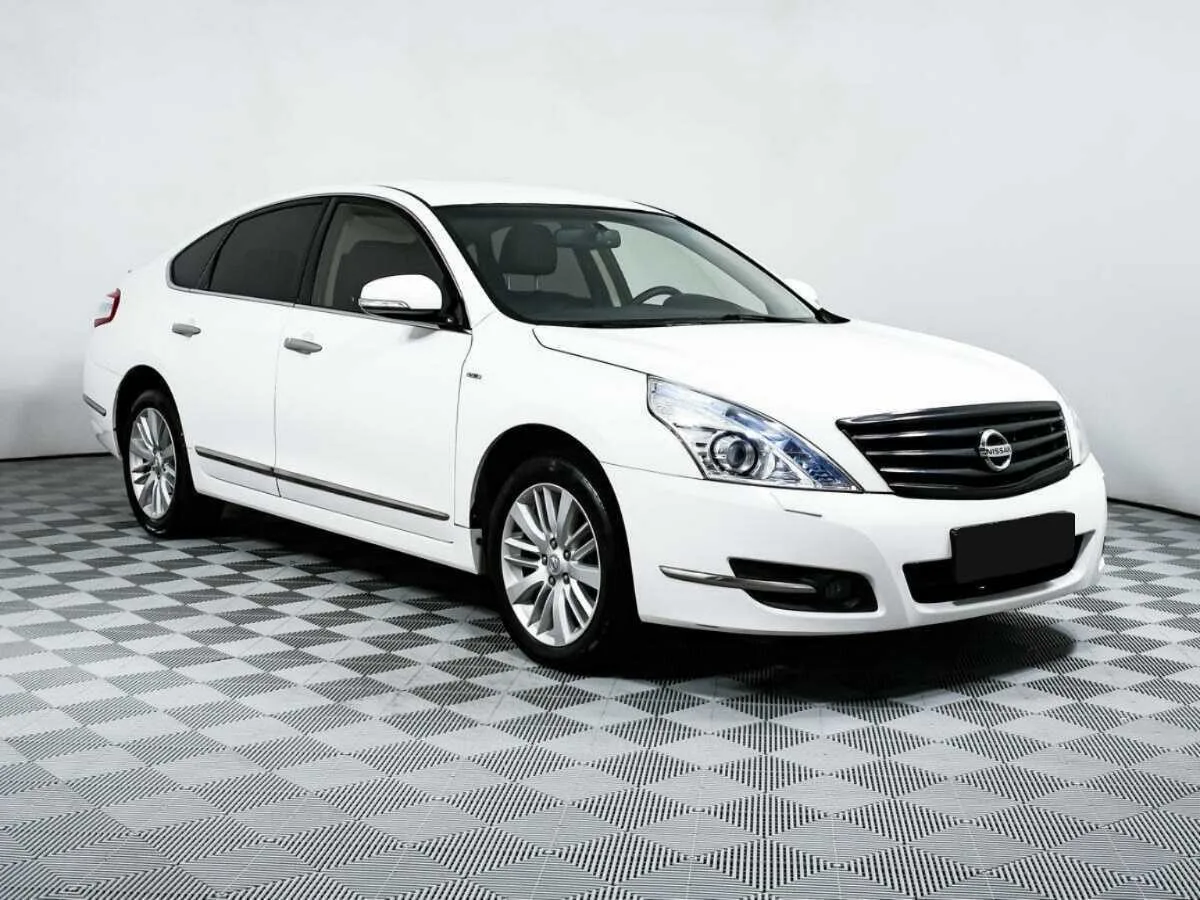 Nissan Teana
