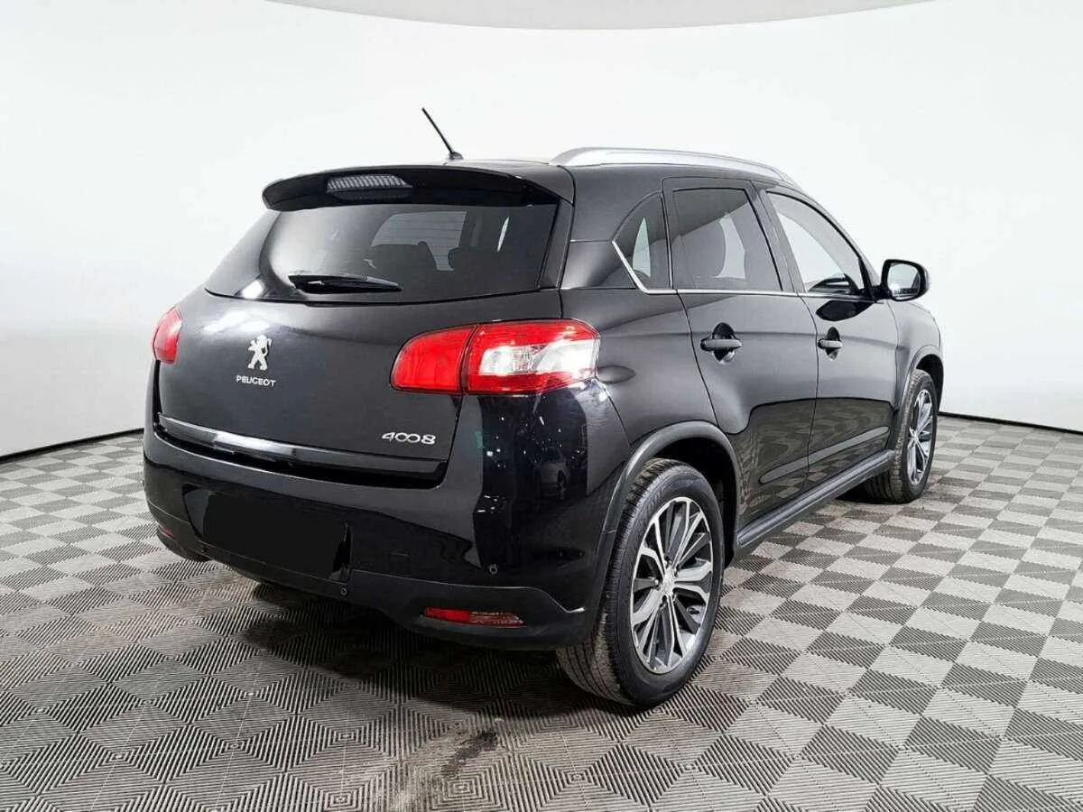 Peugeot 4008