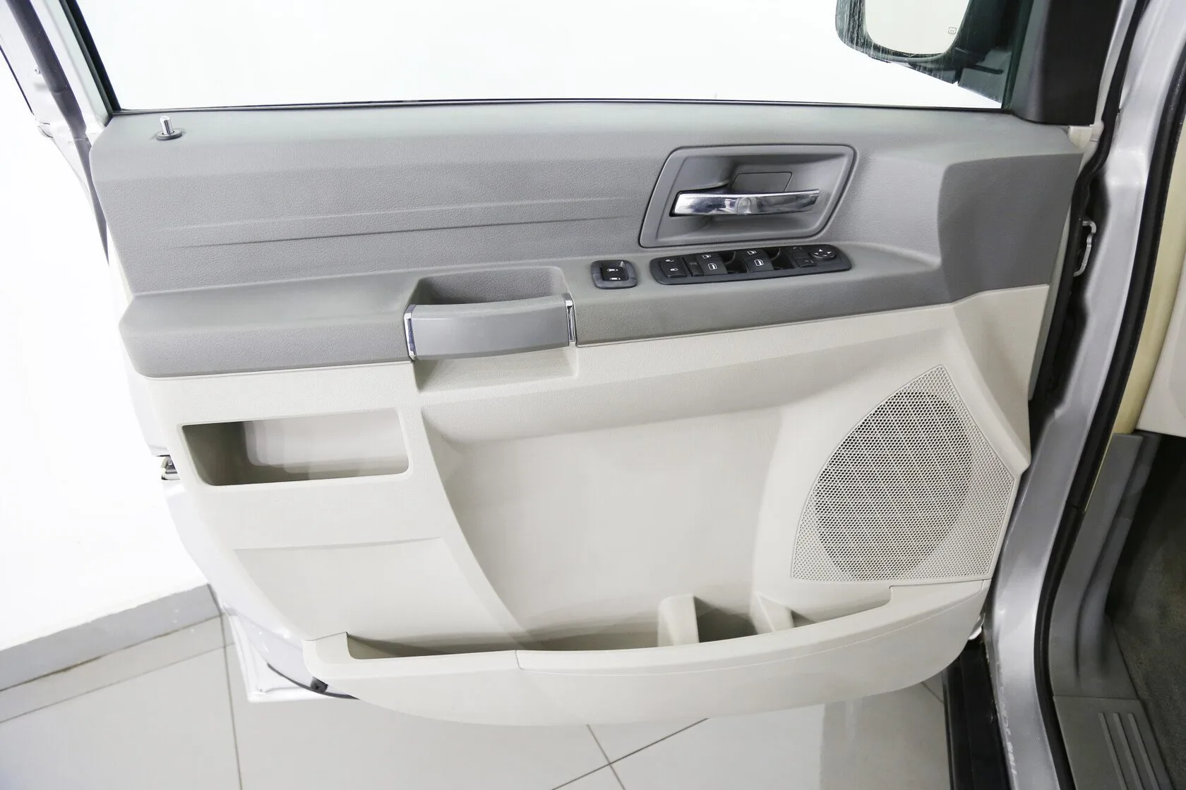 Chrysler Town &amp; Country