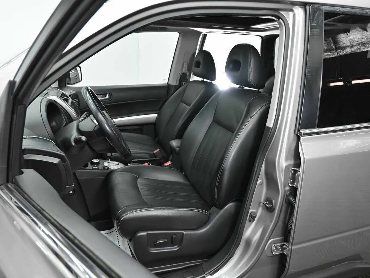 Nissan X Trail