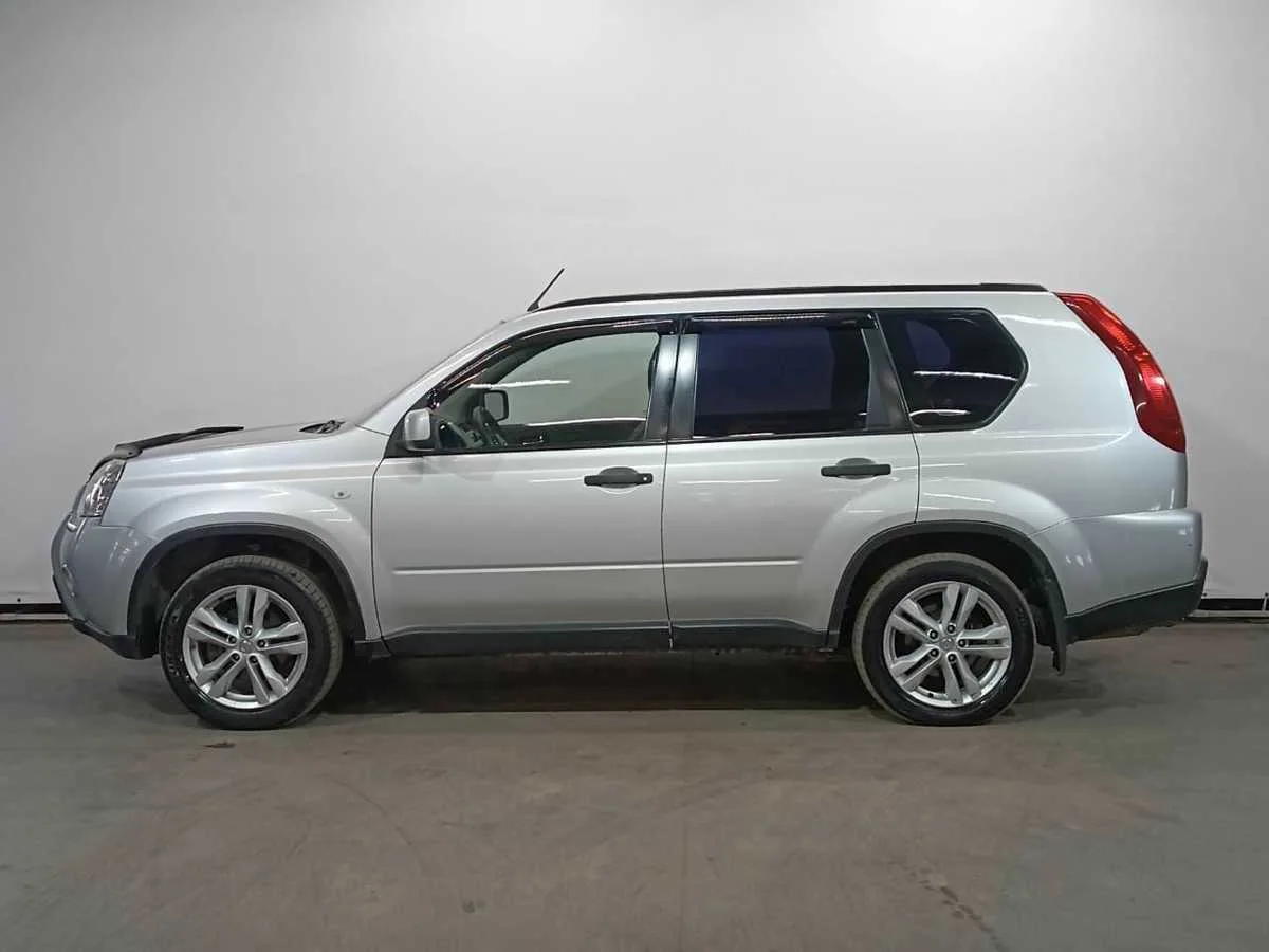 Nissan X Trail