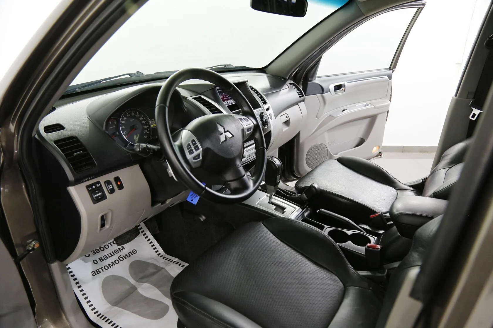 Mitsubishi Pajero Sport