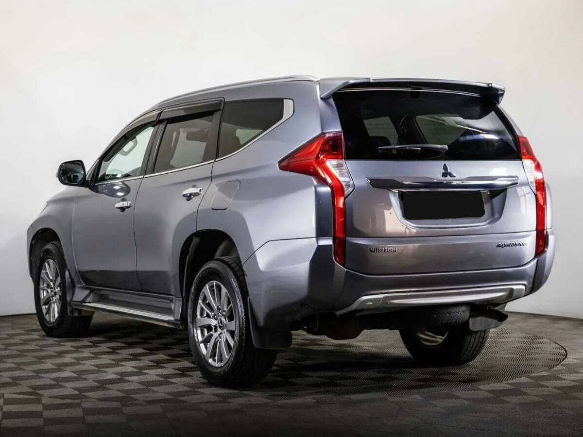 Mitsubishi Pajero Sport