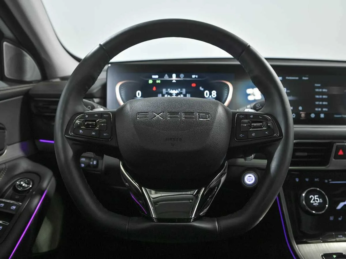 Exeed TXL