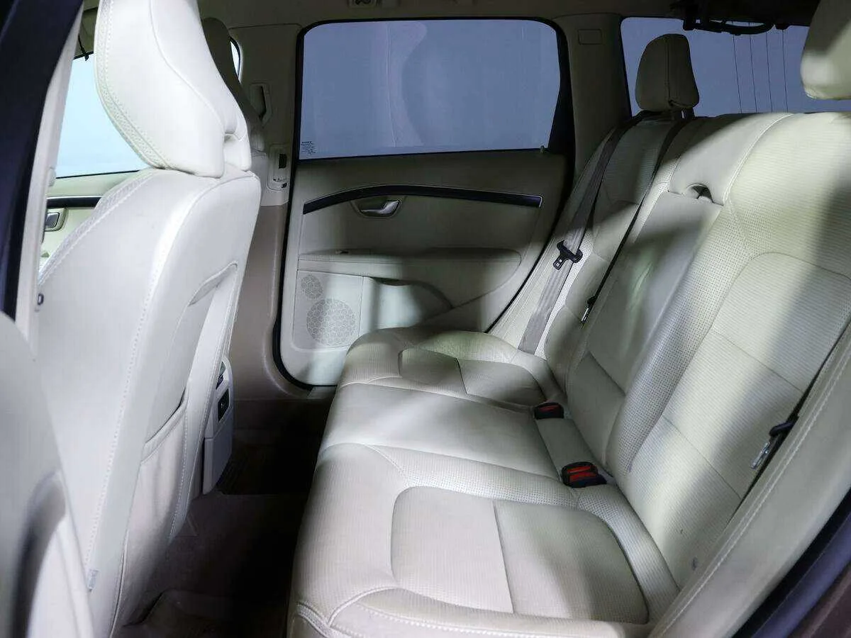 Volvo XC70