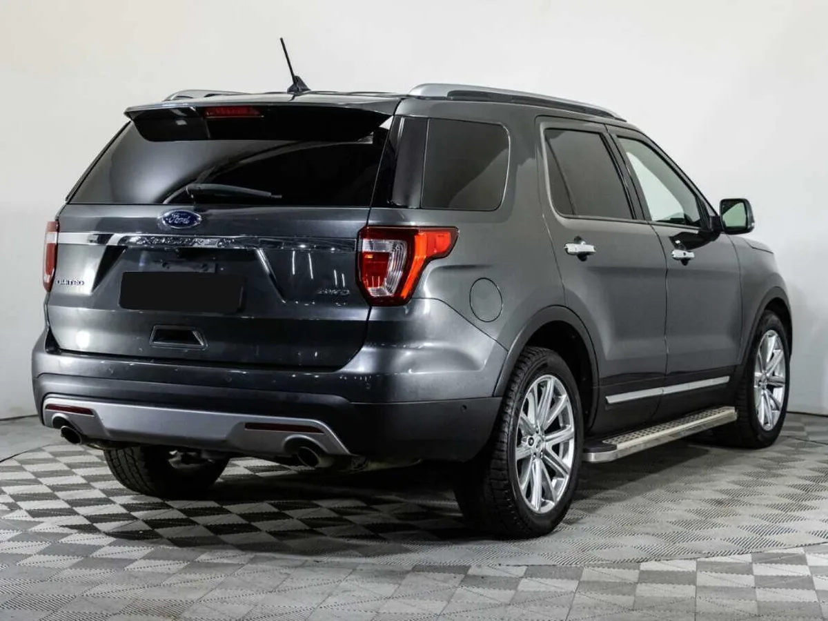 Ford Explorer